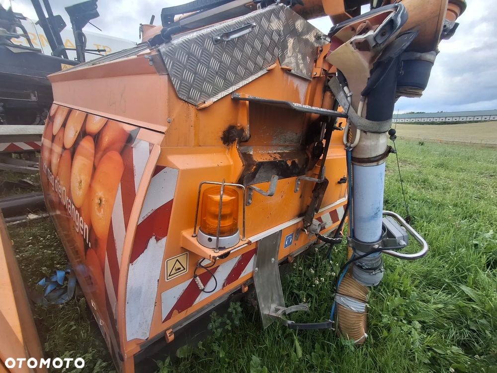 Zamiatarka Zabudowa TRILETY TSS Unimog - 2