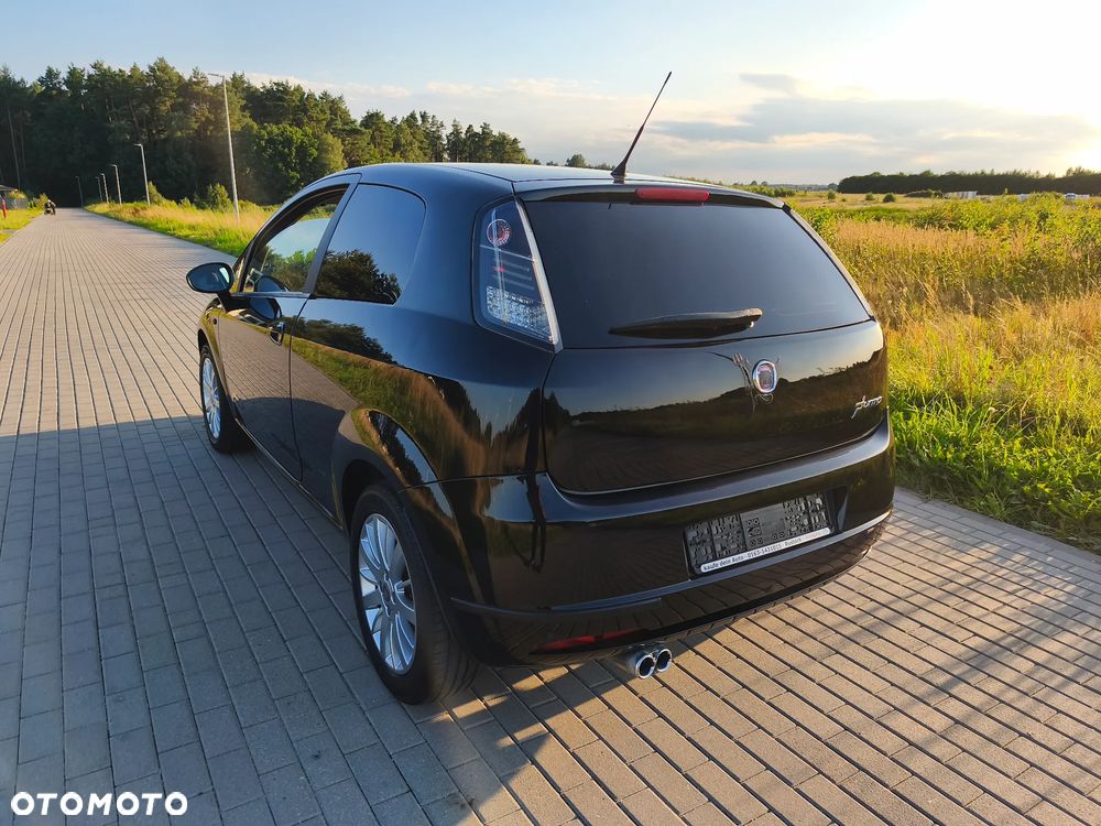 Fiat Grande Punto - 18