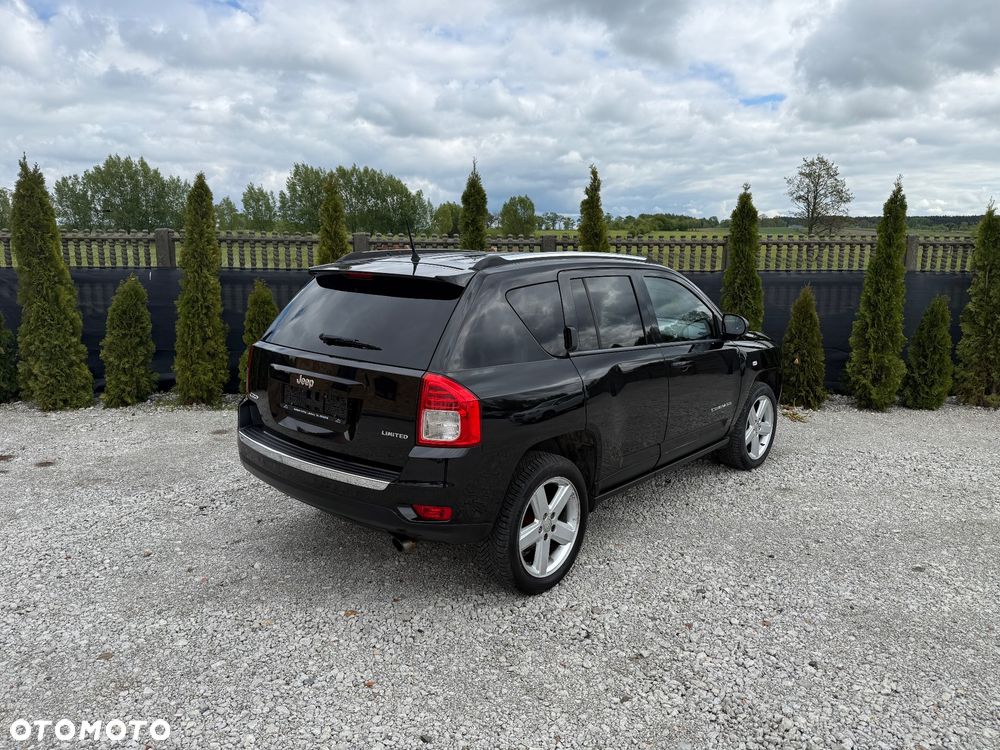 Jeep Compass - 9