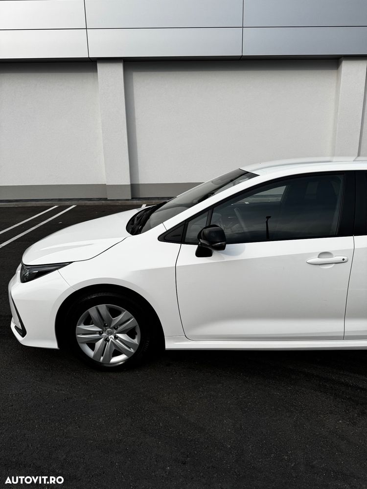 Toyota Corolla 1.8 HSD Business - 7