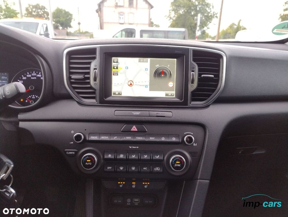 Kia Sportage - 11