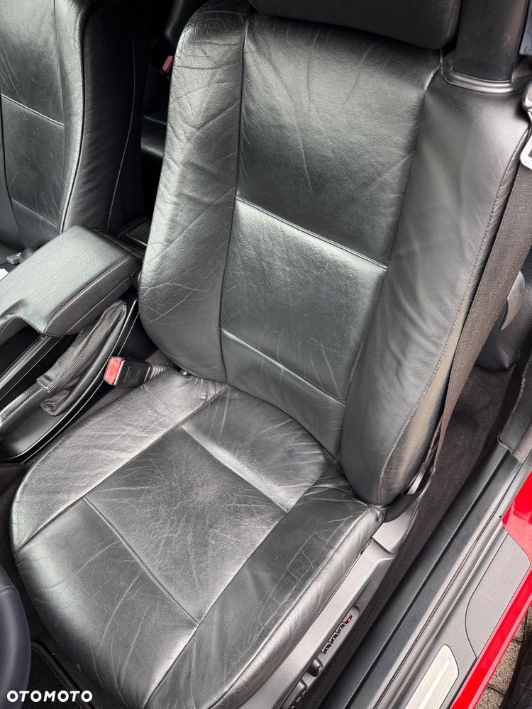 BMW Seria 3 323i - 27