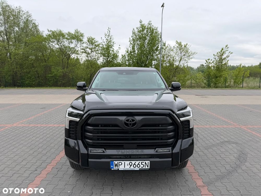 Toyota Tundra - 2