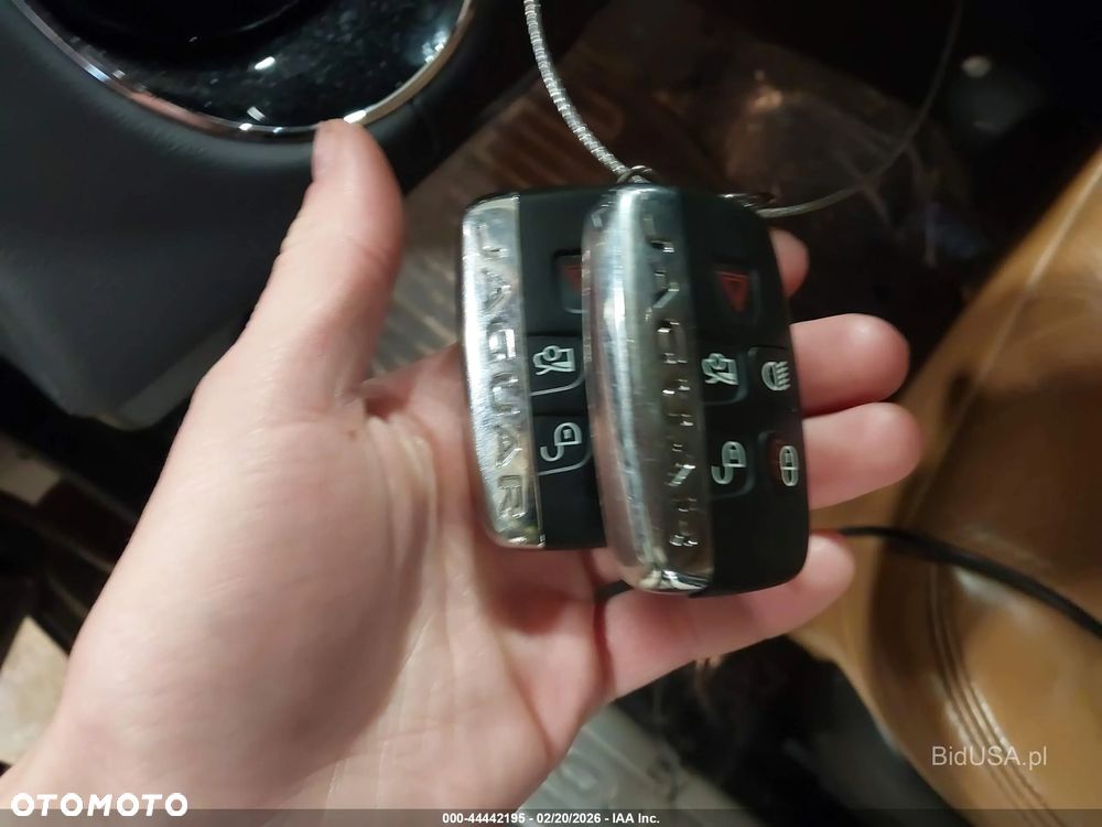 Jaguar XJ 3.0 V6 Kompressor AWD R-Sport - 14