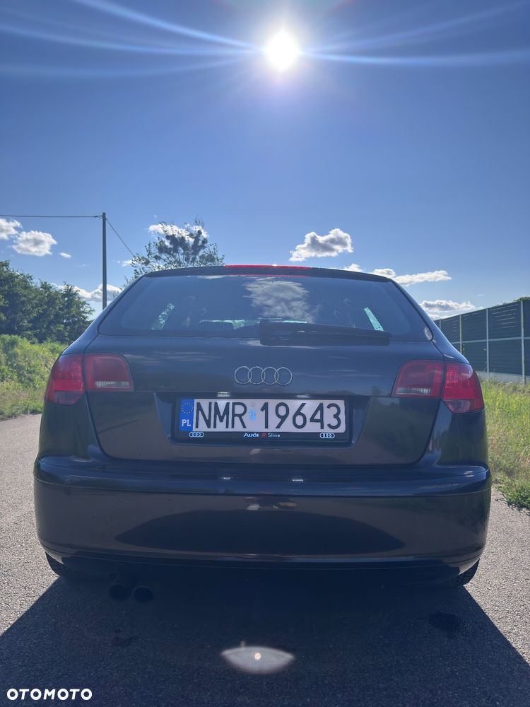 Audi A3 Sportback - 3