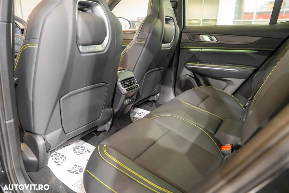 Lynk&Co 01 - 19