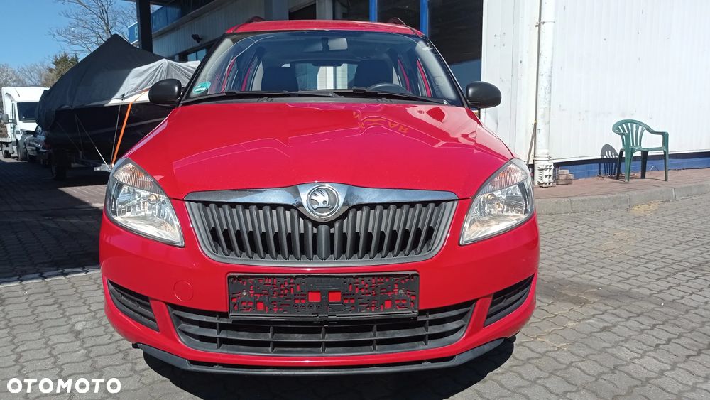 Skoda Roomster 1.2 Ambition PLUS EDITION - 27