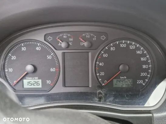 Volkswagen Polo - 5
