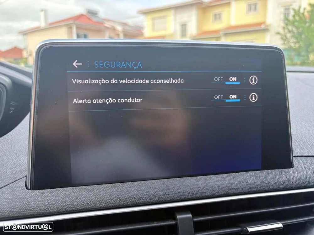 Peugeot 3008 1.2 PureTech Allure EAT8 - 49