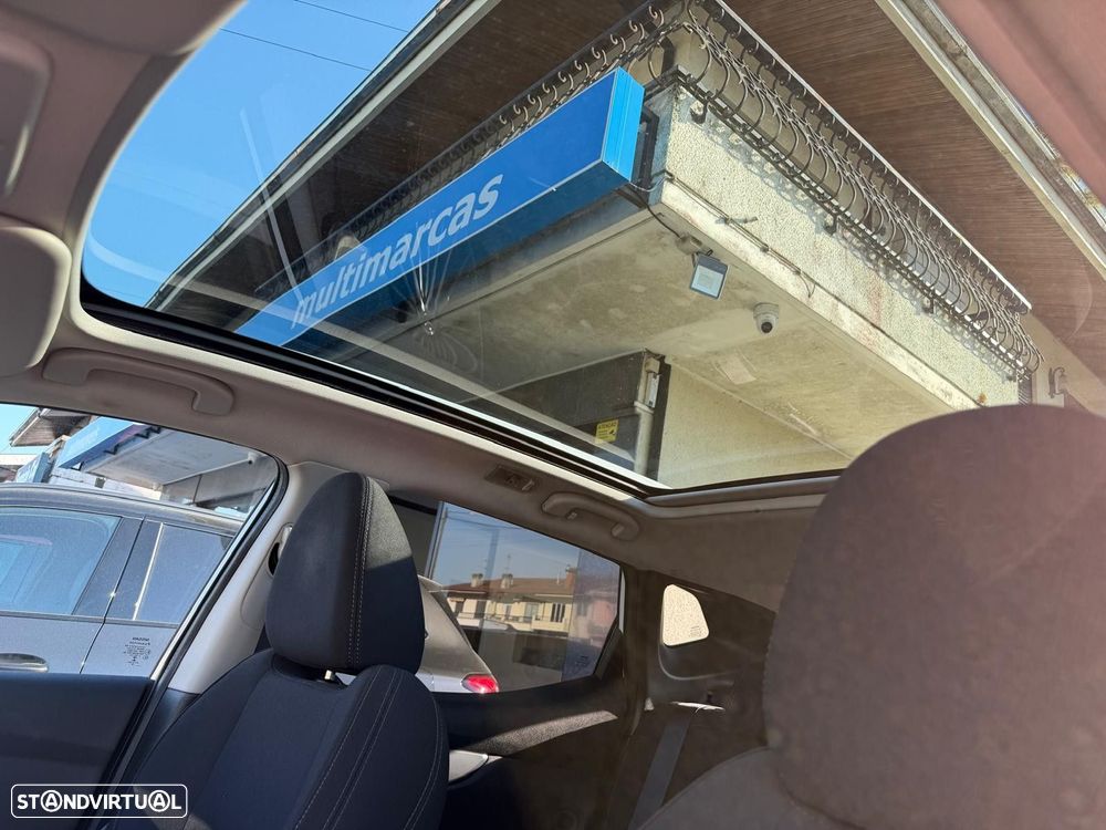 Nissan Qashqai 1.5 dCi N-Connecta 18 - 27