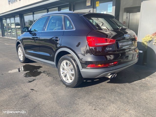 Audi Q3 2.0 TDI Design - 6
