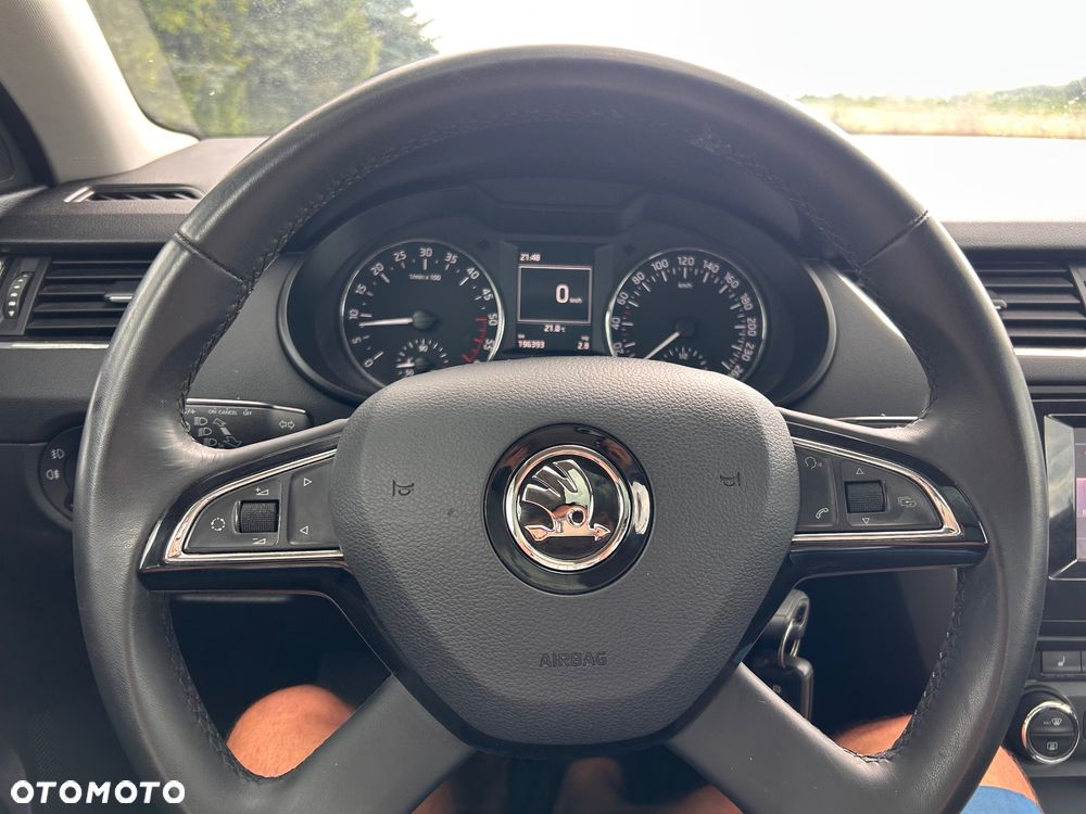 Skoda Octavia 2.0 TDI Green tec Elegance - 20