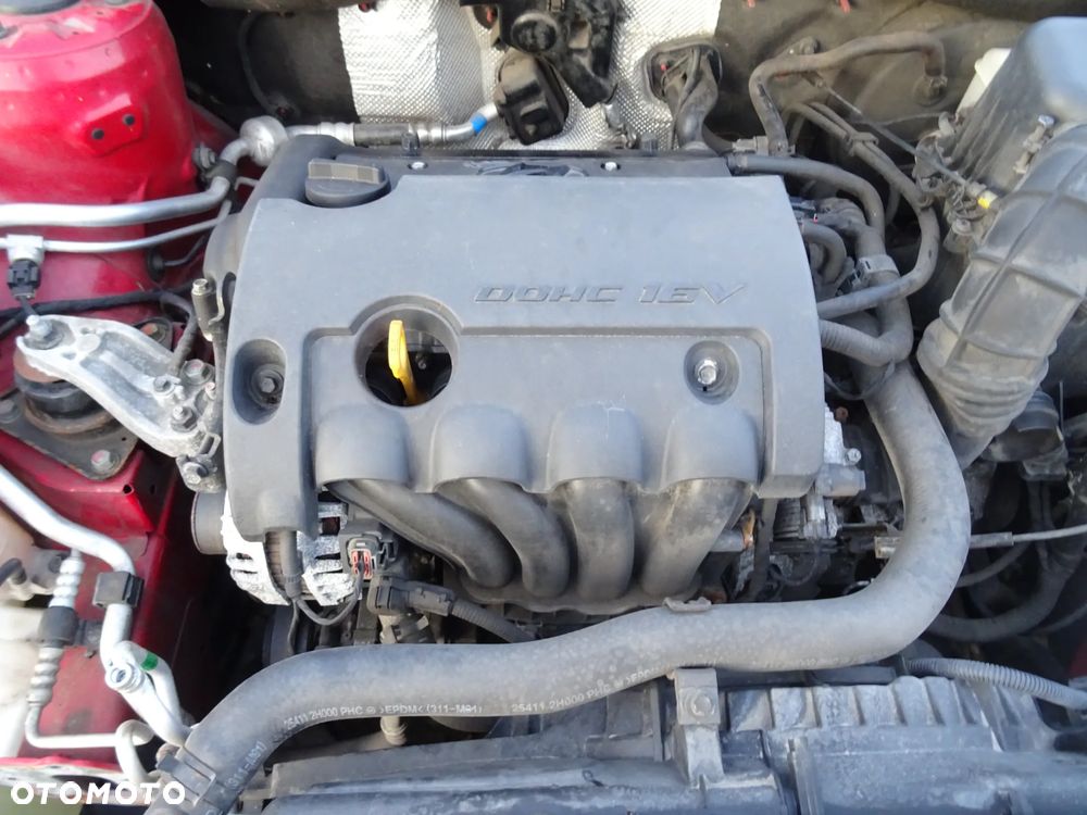 Silnik Hyundai I30 G4FC 1.6 (goły słupek) - 1