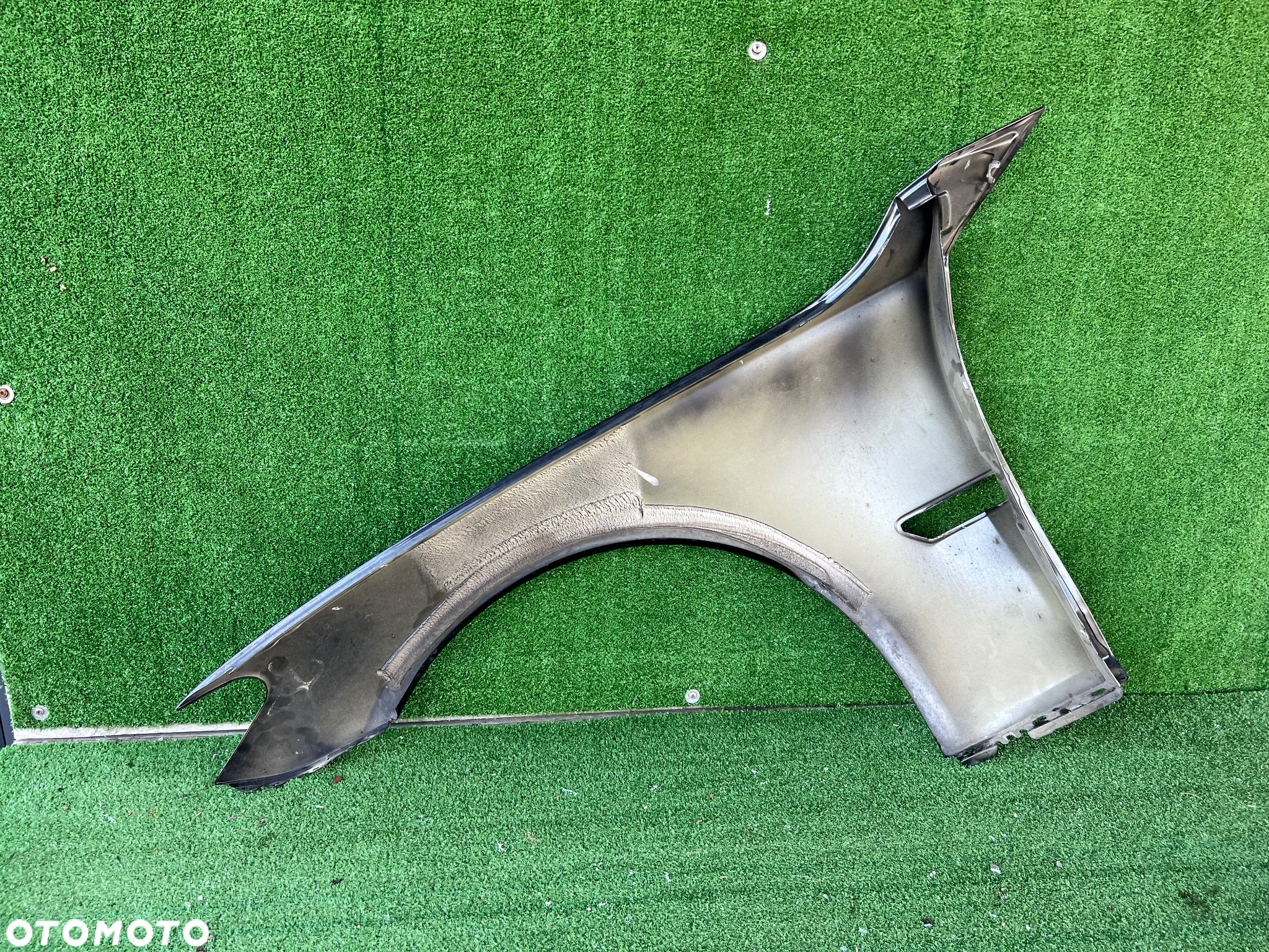 BŁOTNIK PRAWY PRZÓD BMW 7 F01 F02 - 2