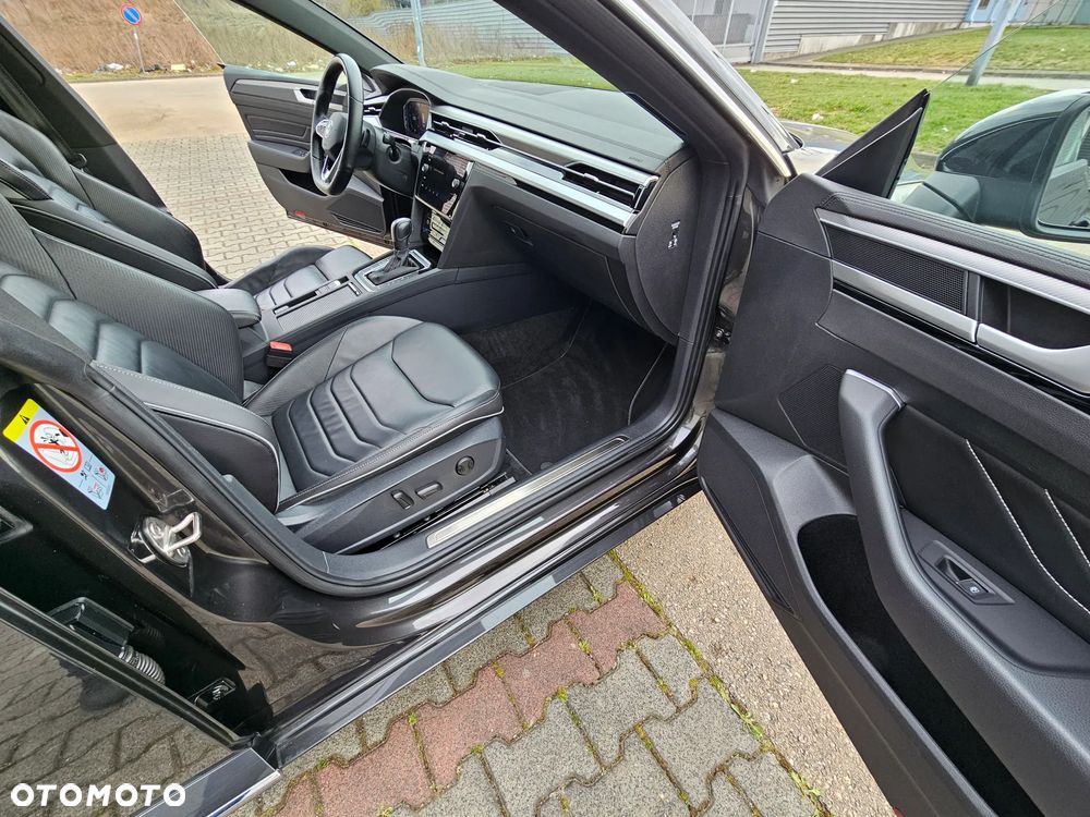 Volkswagen Arteon 2.0 TDI SCR 4Motion DSG R-Line - 27