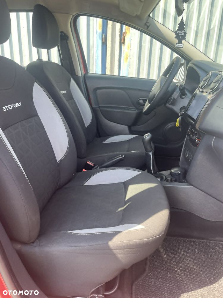 Dacia Sandero Stepway 1.5 dCi - 30
