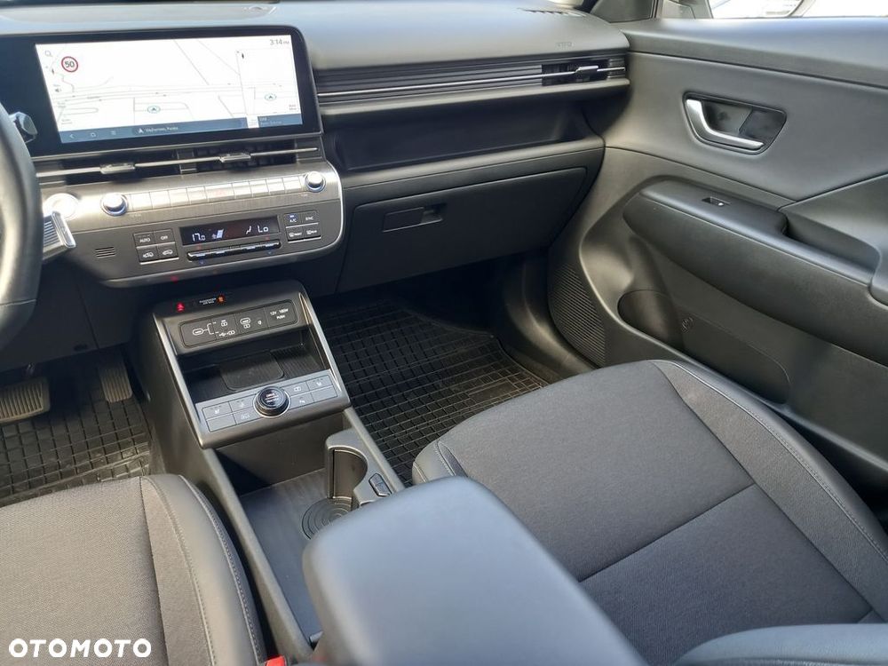 Hyundai Kona - 21