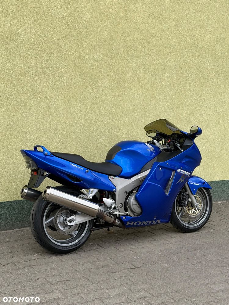 Honda CBR - 10