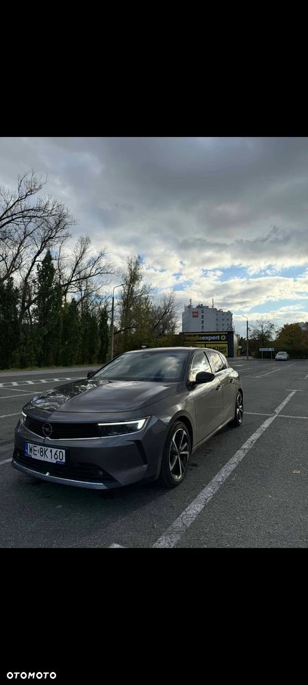 Opel Astra 1.2 T Elegance S&S - 1