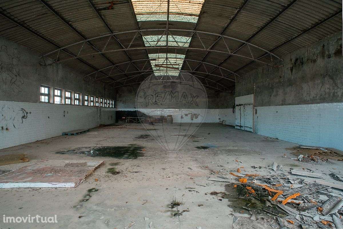 Armazém  para venda - Grande imagem: 2/40