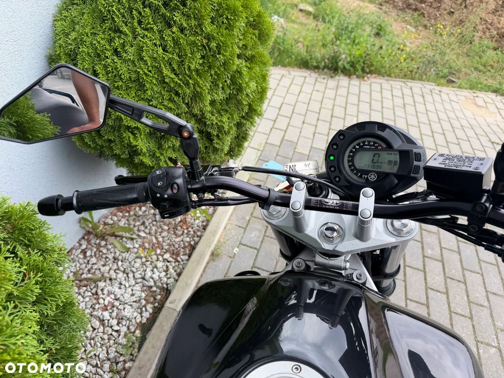 Yamaha FZ - 25