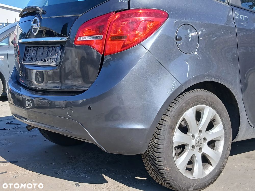 Opel Meriva B Zderzak Tył Tylny Czujniki Parkowania  Kolor Z177 - 2