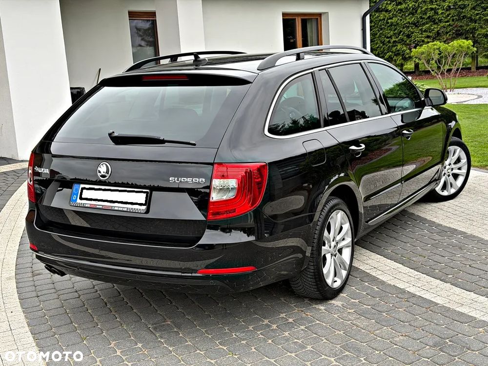 Skoda Superb 2.0 TDI Ambition DSG - 10