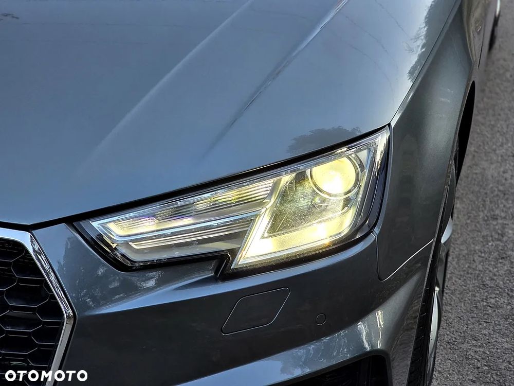 Audi A4 Avant 2.0 TDI ultra S tronic design - 12