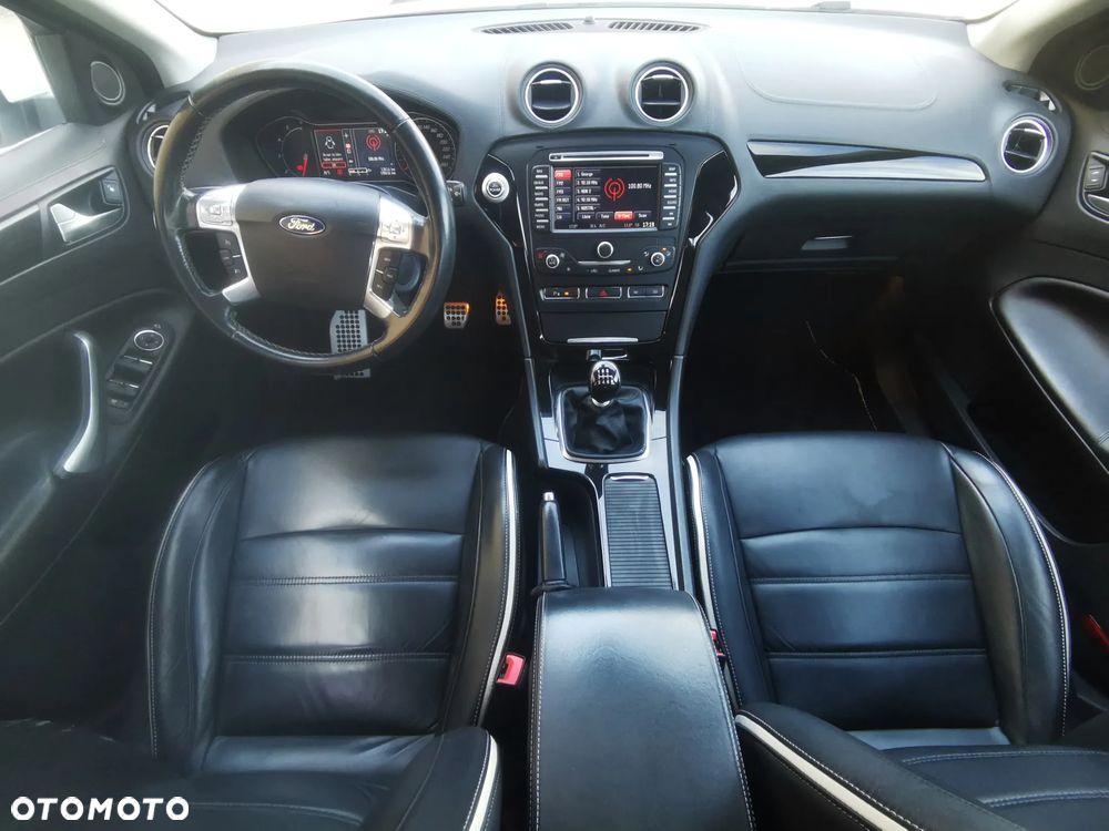 Ford Mondeo 2.2 TDCi Titanium X - 8