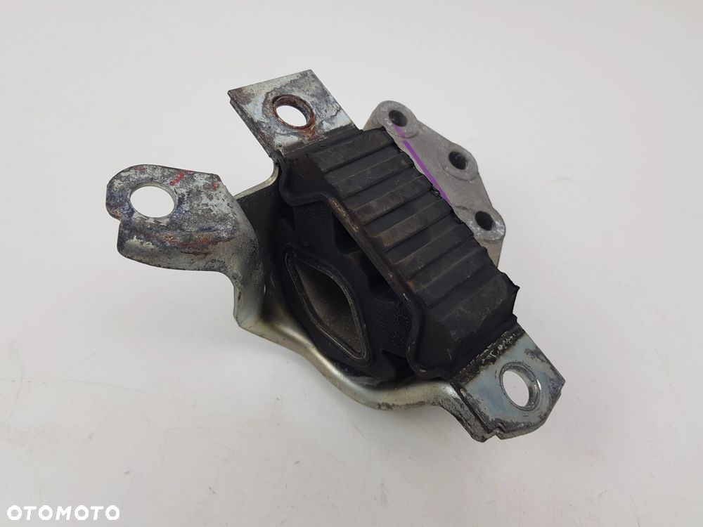 Łapa Wspornik Mocowanie Poduszka silnika Fiat 500 Abarth 1.4 T-Jet 5189136000 5189136 - 3