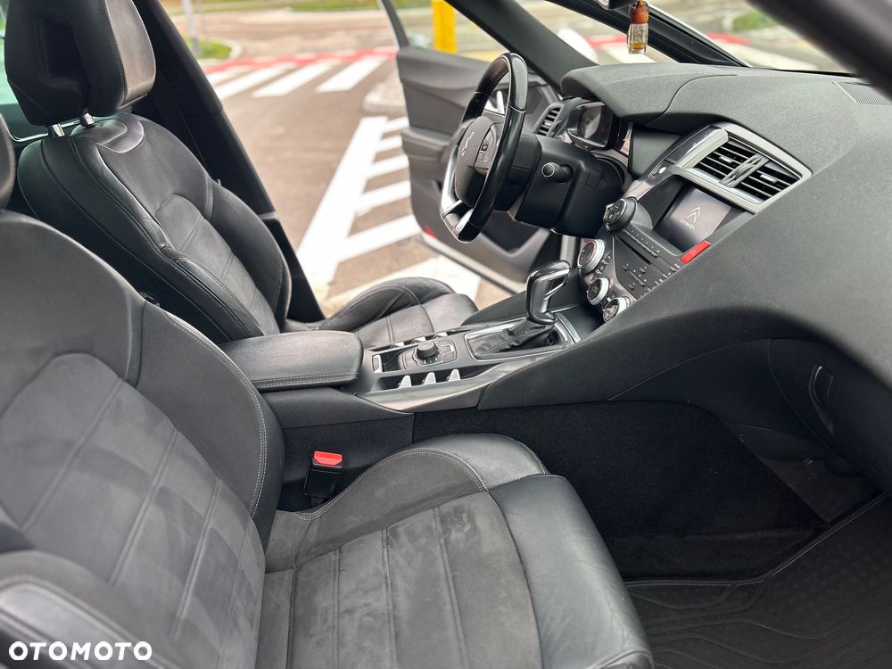 Citroën DS5 2.0 HDi SportChic - 24