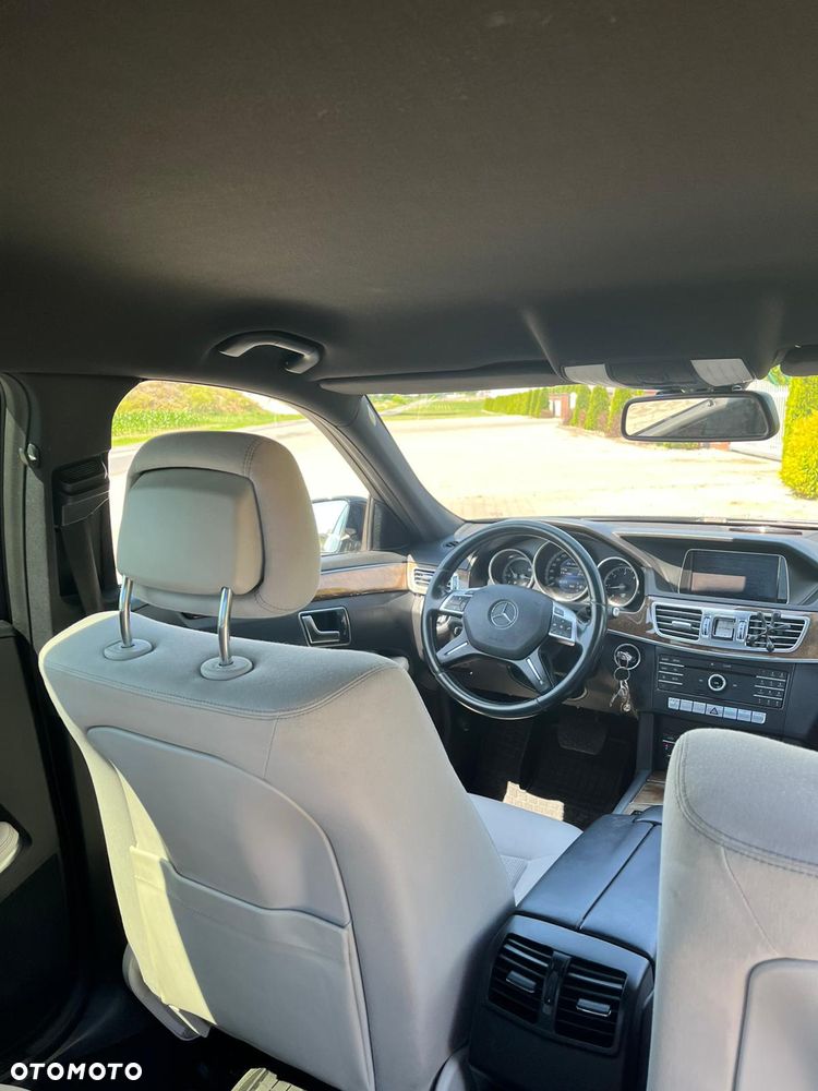 Mercedes-Benz Klasa E 200 BlueTEC 7G-TRONIC - 11