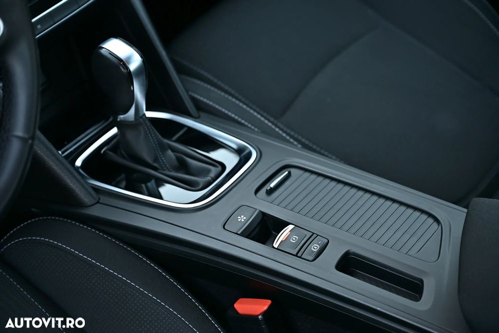 Renault Megane E-TECH 160 ZEN - 24