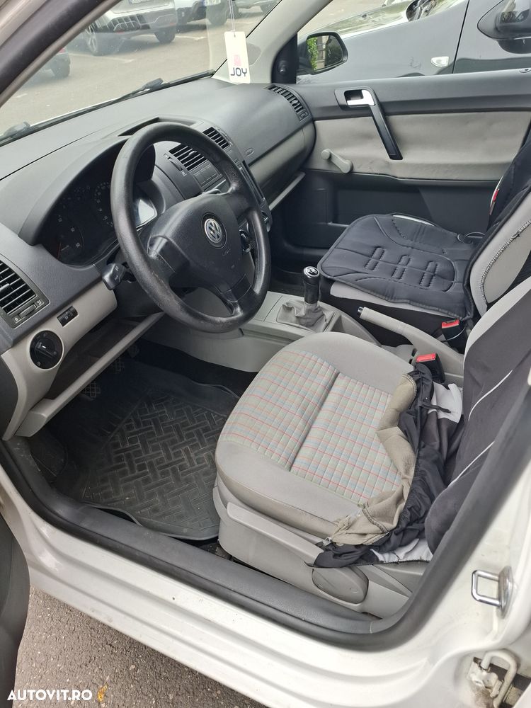 Volkswagen Polo 1.4 TDI Attractive - 10