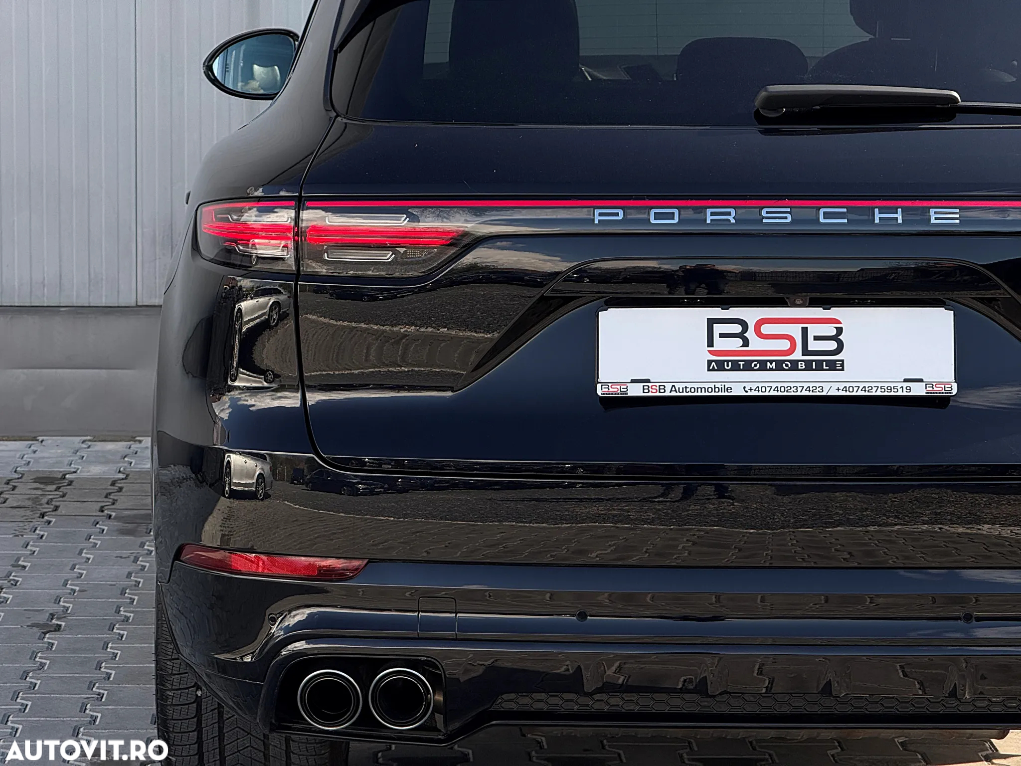 Porsche Cayenne Tiptronic S Platinum Edition - 37