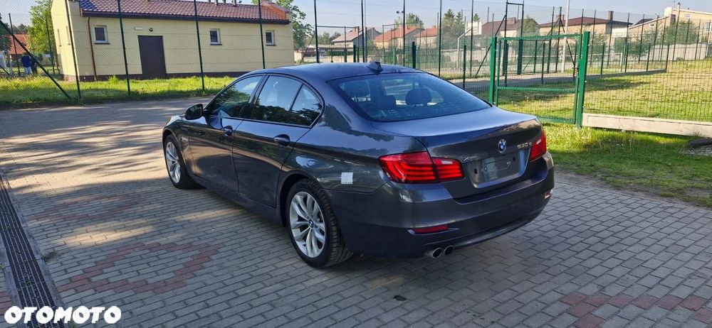 BMW Seria 5 530d xDrive Sport-Aut Luxury Line - 3