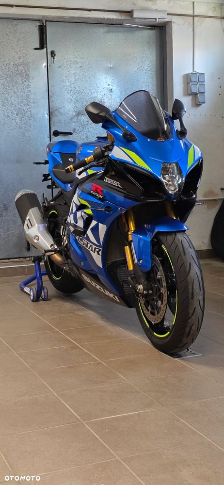 Suzuki GSX-R - 22