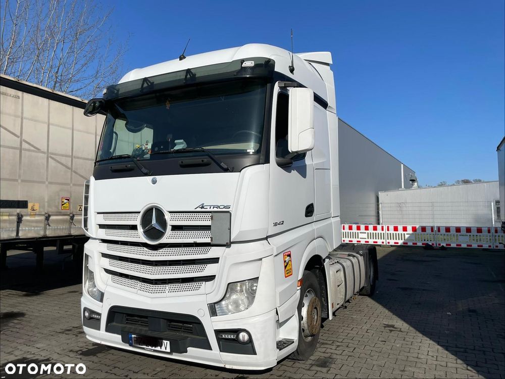 Mercedes-Benz Actros 1842 - 3