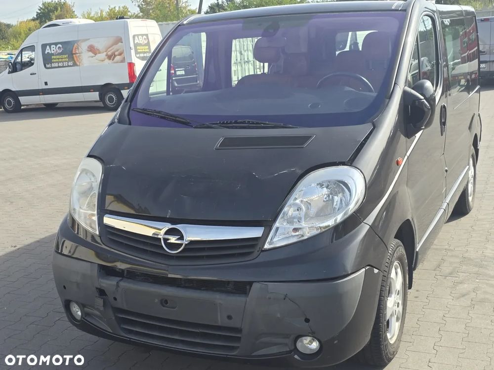 Opel Vivaro - 12