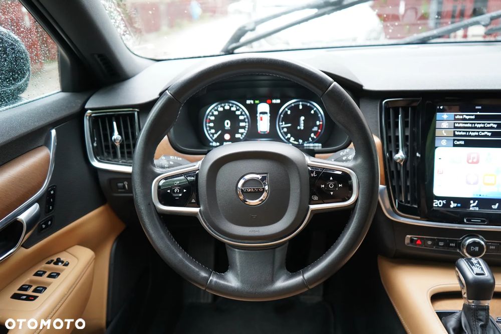 Volvo V90 D4 Inscription - 18