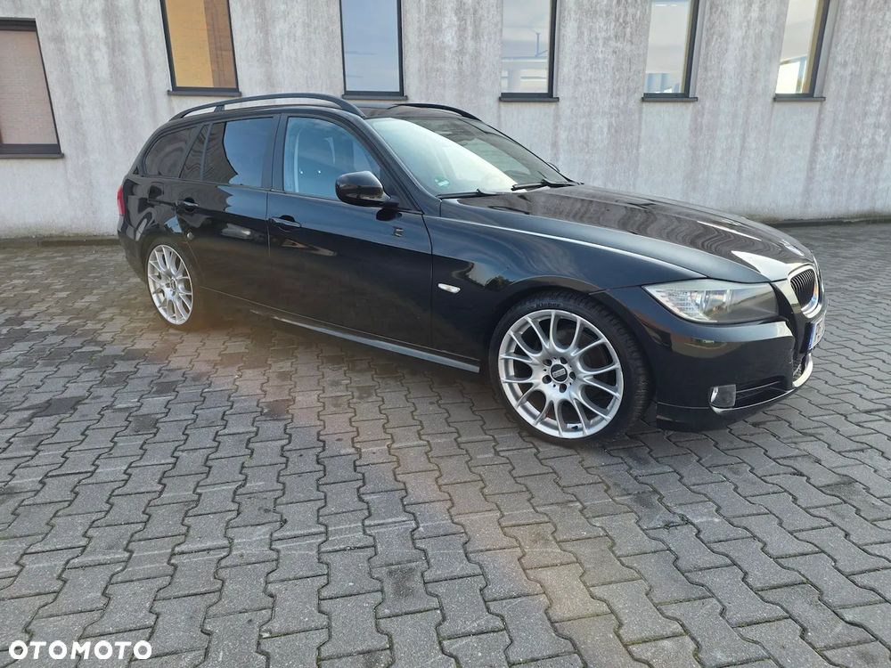 BMW Seria 3 318i Edition Sport - 4