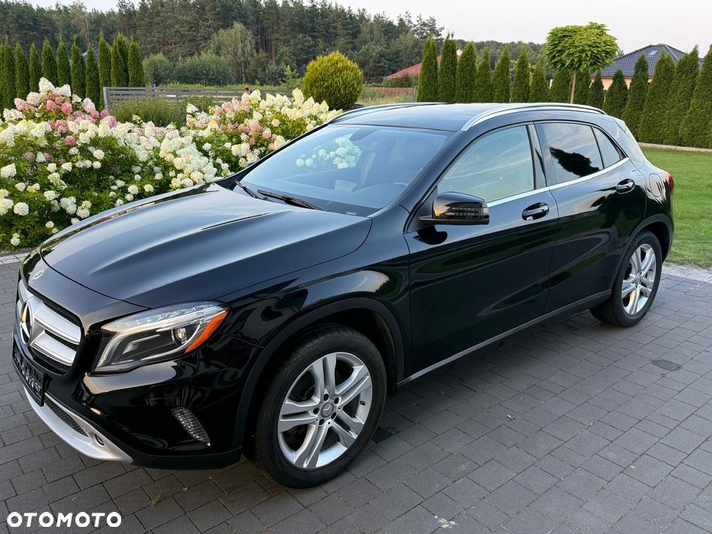 Mercedes-Benz GLA 250 4Matic 7G-DCT AMG Line - 5