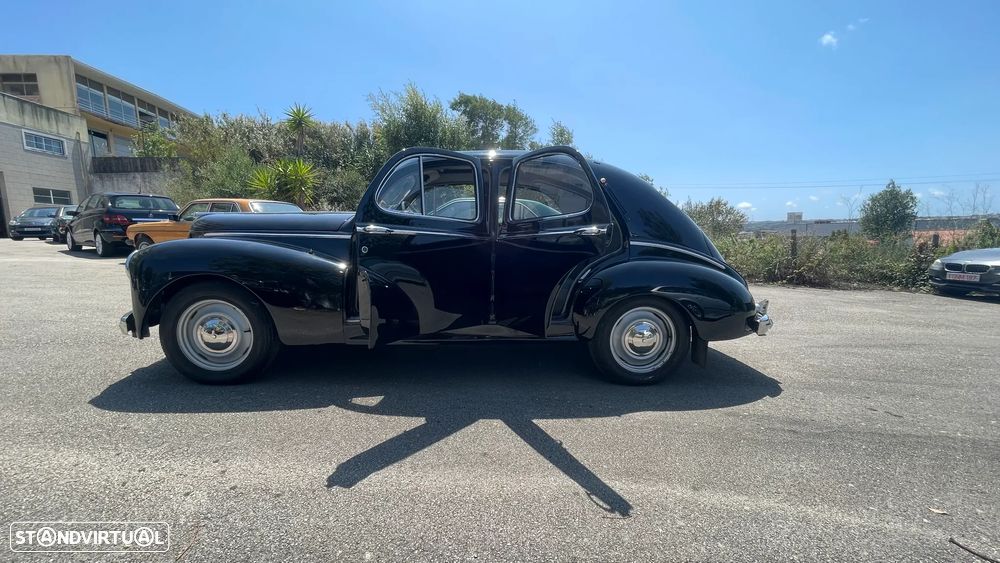Peugeot 203 - 8