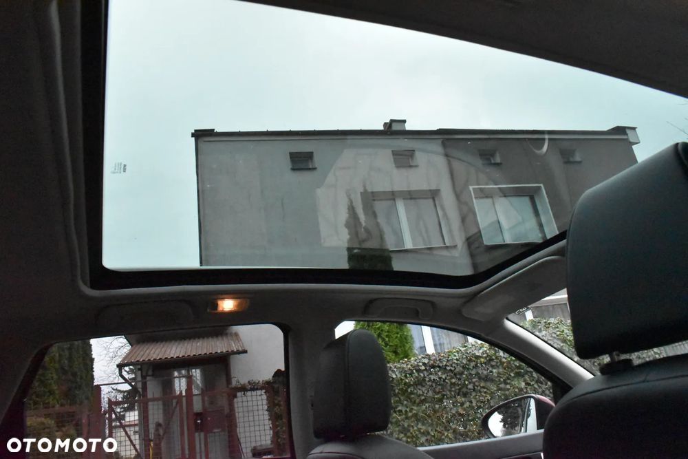 Nissan Qashqai 1.6 dCi Tekna S&S - 21