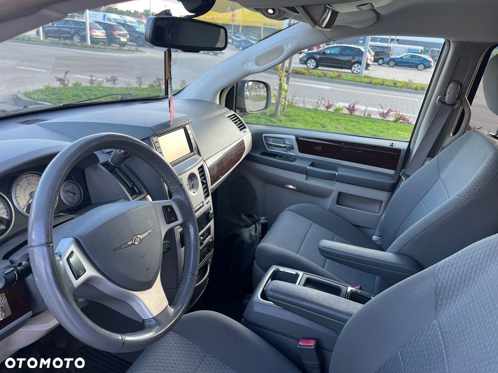 Chrysler Grand Voyager 2.8 CRD Touring - 12