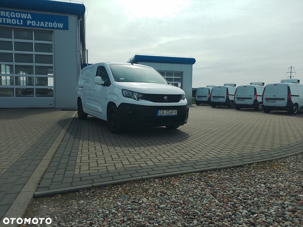 Peugeot Partner Proace Berlingo Combo Doblo L2 Izoterma Chłodnia Salon PL półka Inox 3 osoby - 10