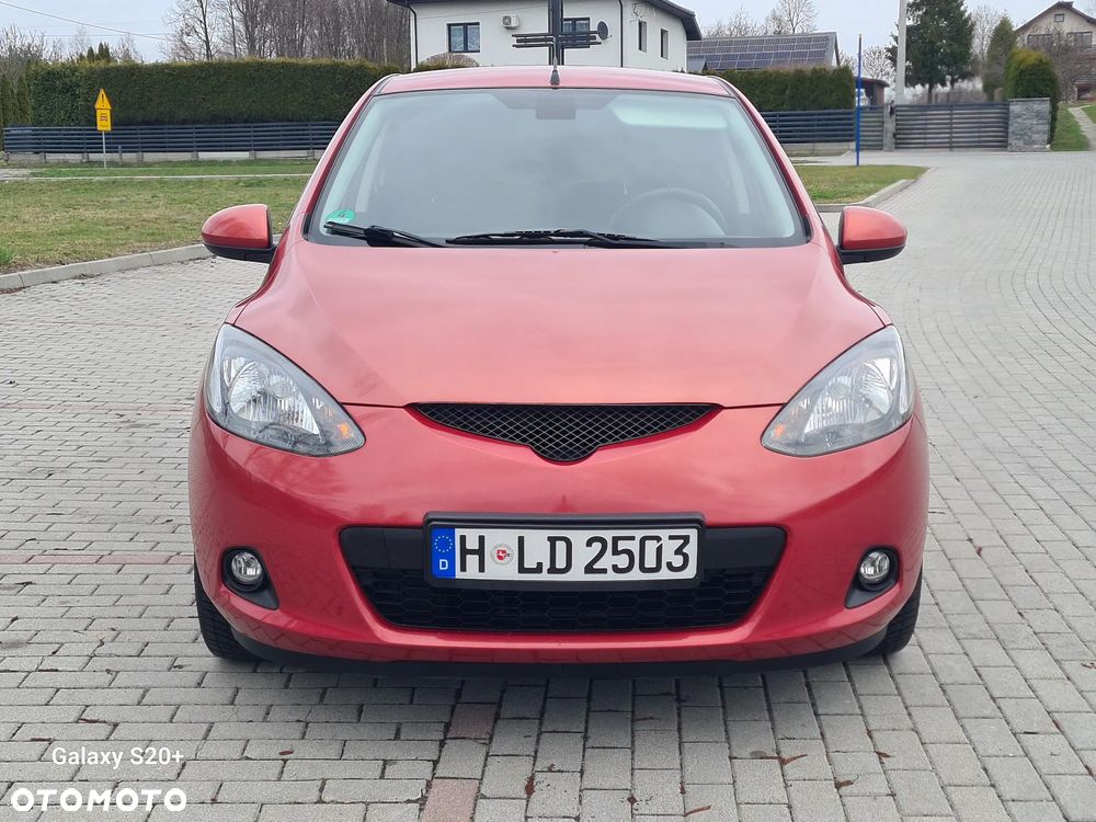 Mazda 2 - 4