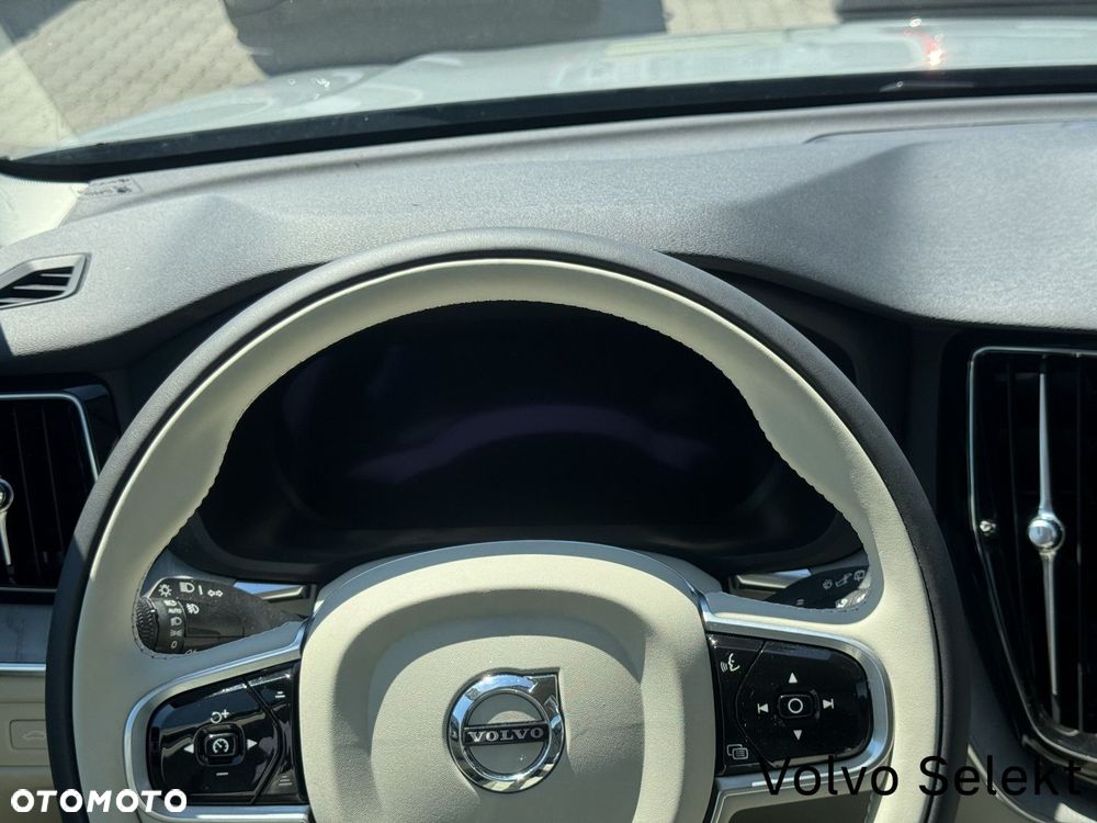 Volvo XC 60 - 10