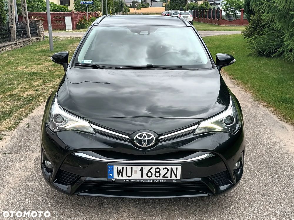 Toyota Avensis 2.0 D-4D Prestige - 10