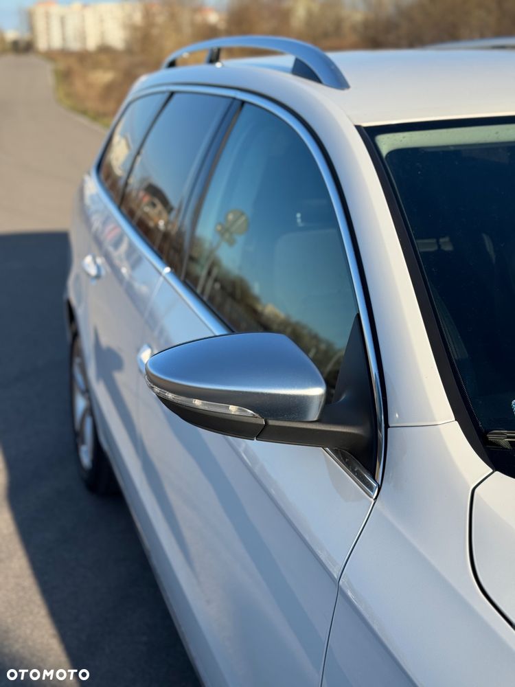 Volkswagen Passat 2.0 TDI Highline R-Style DSG - 15